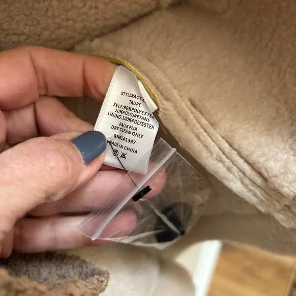 NWT Astr The Label Revolve Francine Faux Leather Shearling Jacket Size XL - Picture 6 of 9